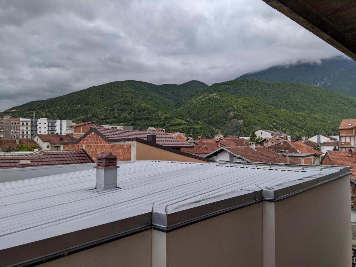 Lovely 1 Bedroom Within Walking Distance, Views Peje Exteriér fotografie