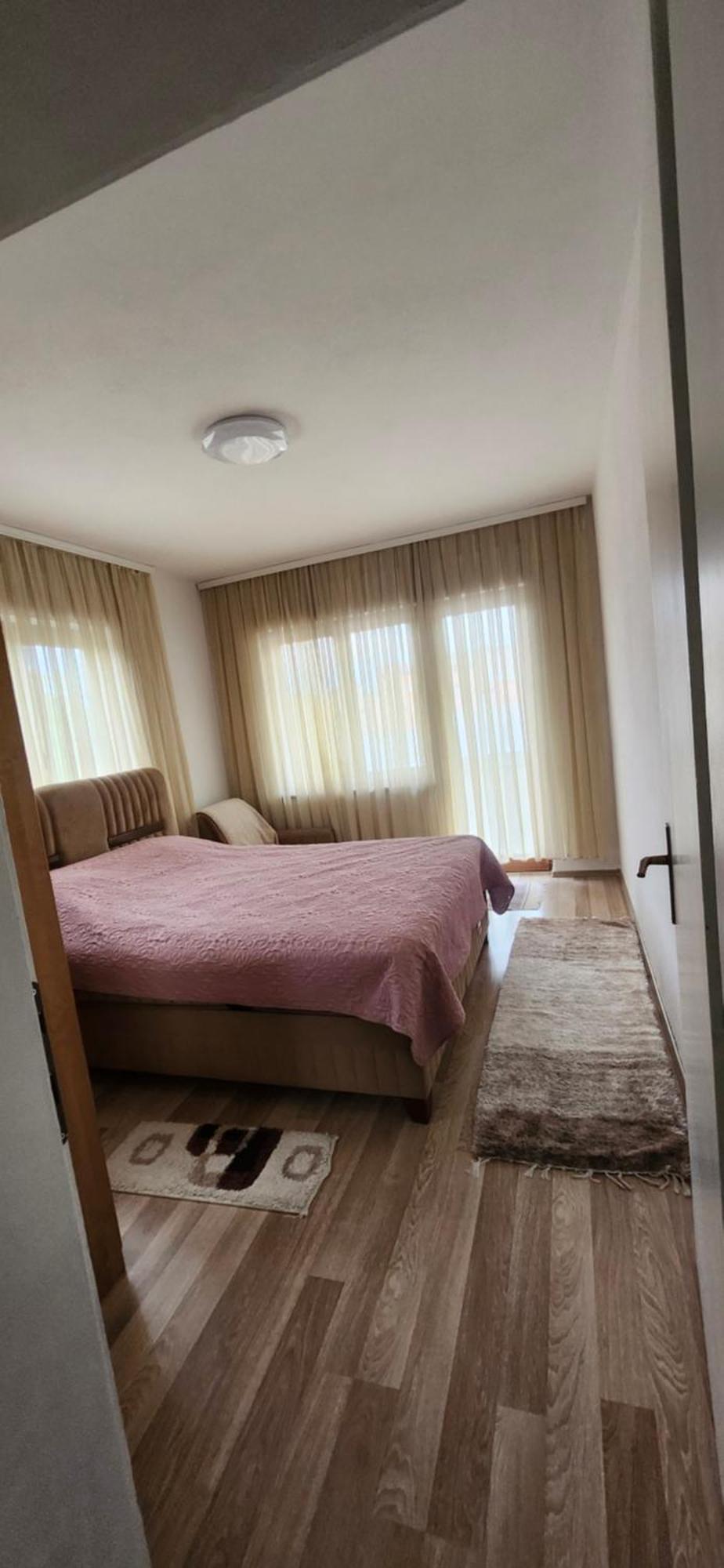 Lovely 1 Bedroom Within Walking Distance, Views Peje Exteriér fotografie