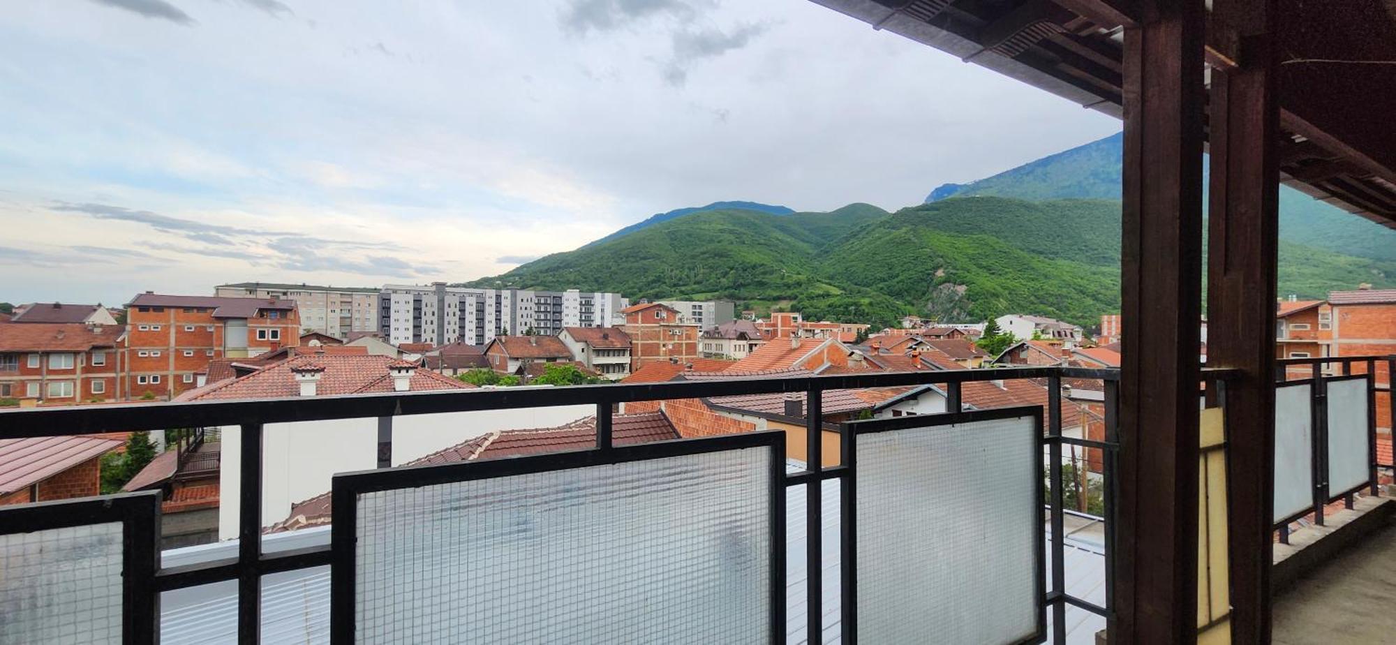 Lovely 1 Bedroom Within Walking Distance, Views Peje Exteriér fotografie